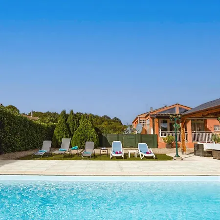 De Lormeau By Villa *