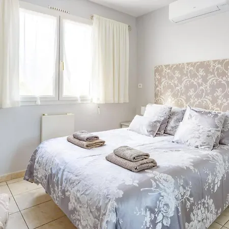 De Lormeau By Cambieure