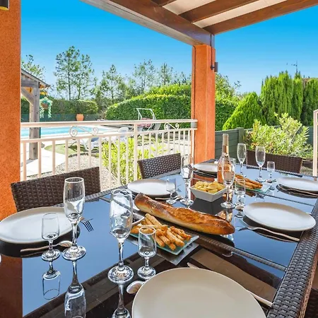 De Lormeau By Vila *