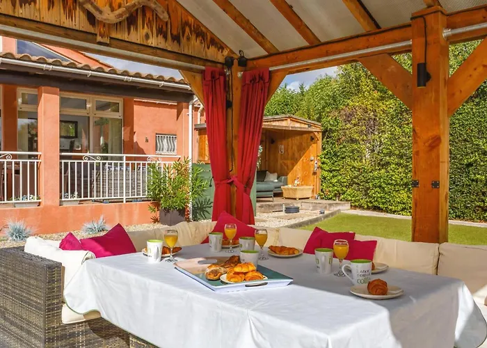 Villa De Lormeau By Cambieure