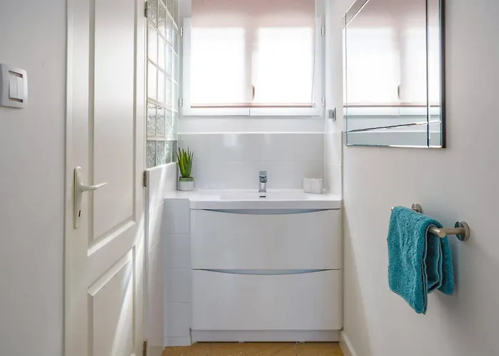 De Lormeau By * Cambieure